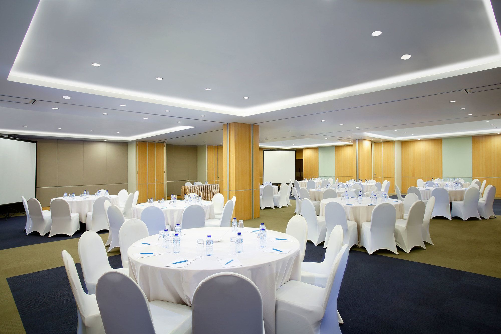 Batiqa Hotel & Apartments קארוואנג מראה חיצוני תמונה
